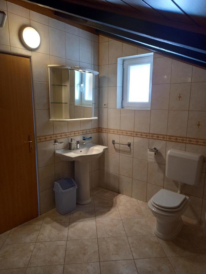 Apartment Preka Palit Luaran gambar
